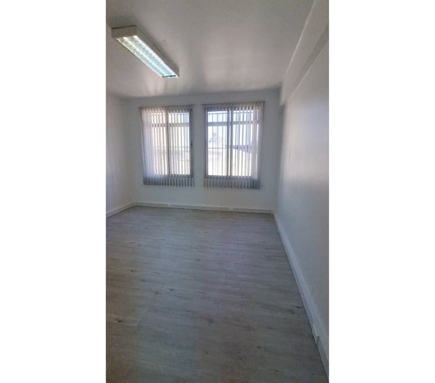 Arriendo oficinas Concepción Concepción - Fotos de Oficina Remodelada Planta Libre 28 M2 Central