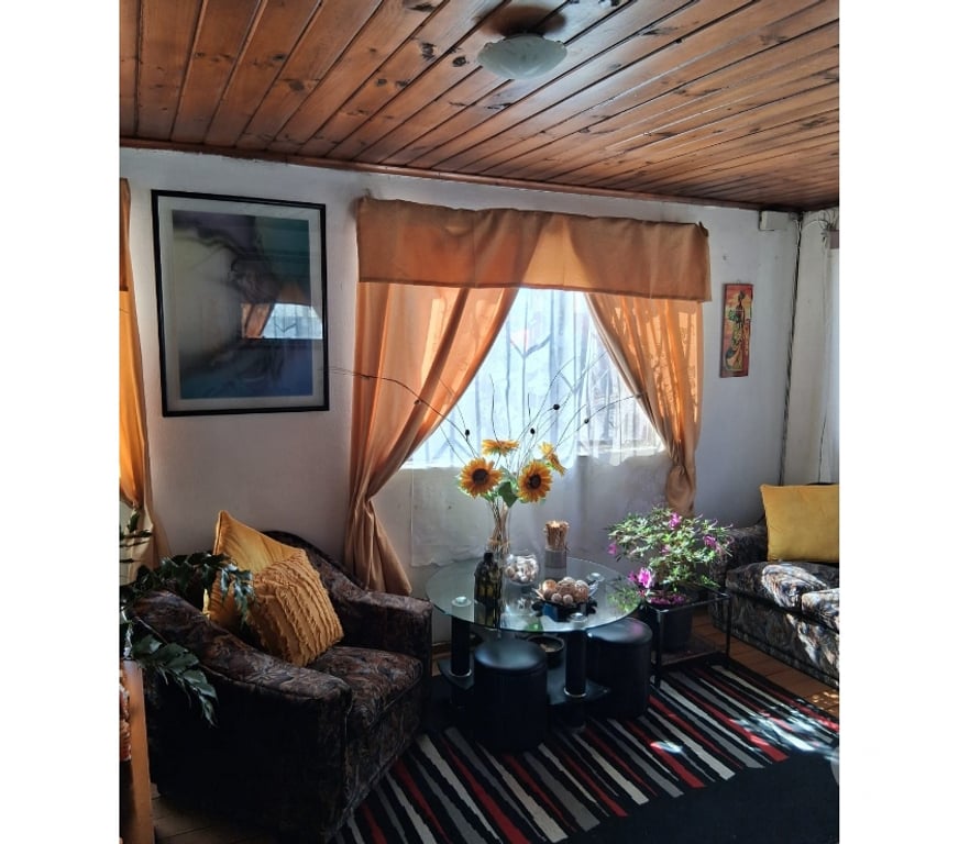 Arriendo de piezas Valparaíso Viña del Mar - Fotos de Habitación Amueblada Miraflores Gastos Comunes Incluidos