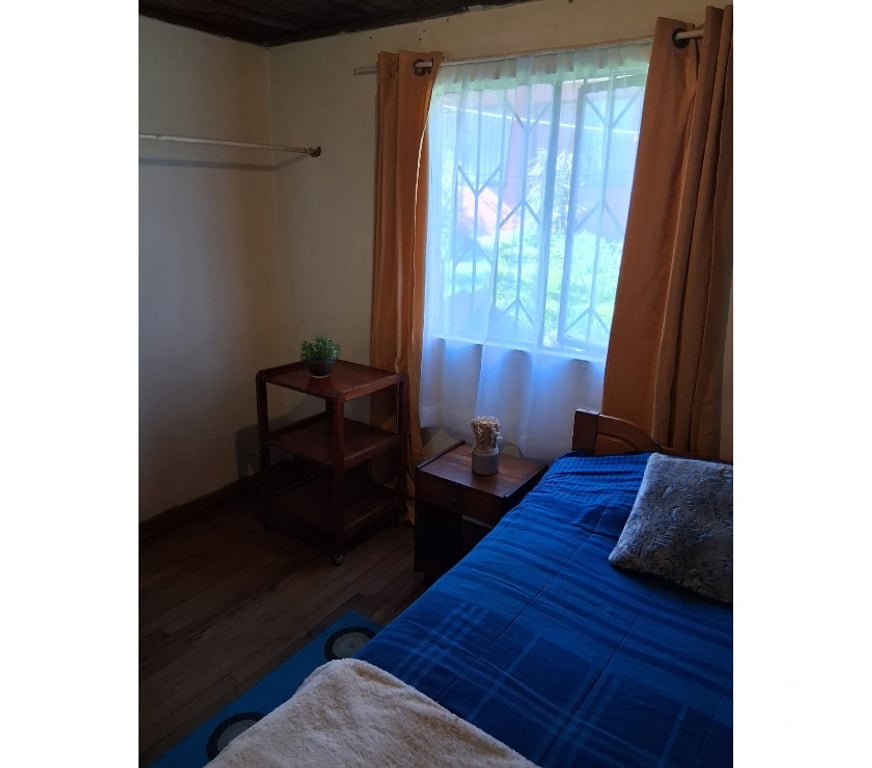 Arriendo de piezas Valparaíso Viña del Mar - Fotos de Habitación Amueblada Miraflores Gastos Comunes Incluidos