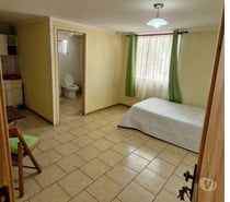 Se arrienda pieza INDEPENDIENTE anexa a casa