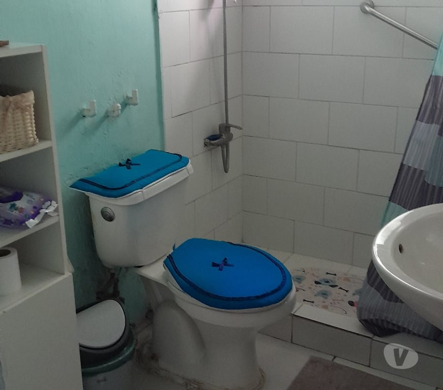 Bienes Raices Santiago La Florida - Fotos de CASA 80 180 M2.3 DORMITORIOS PASJE CERRADO METROMIRADOR