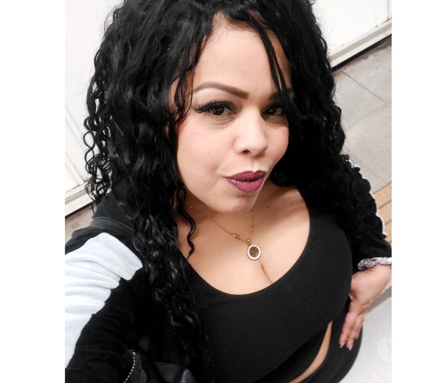 Escort Valparaíso Quintero - Fotos de Bella caribeña disponible en las ventanas