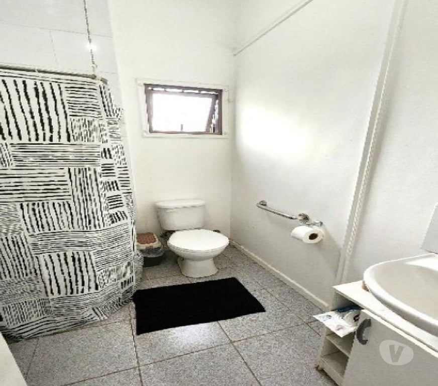 Arriendo bodegas Talca Talca - Fotos de En sector céntrico, con gran actividad Comercial.