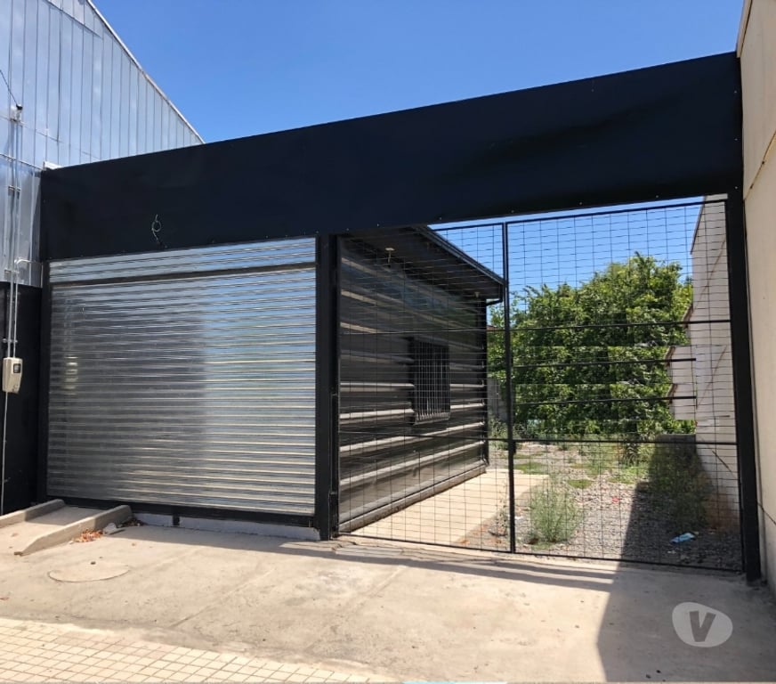 Arriendo bodegas Talca Talca - Fotos de En sector céntrico, con gran actividad Comercial.