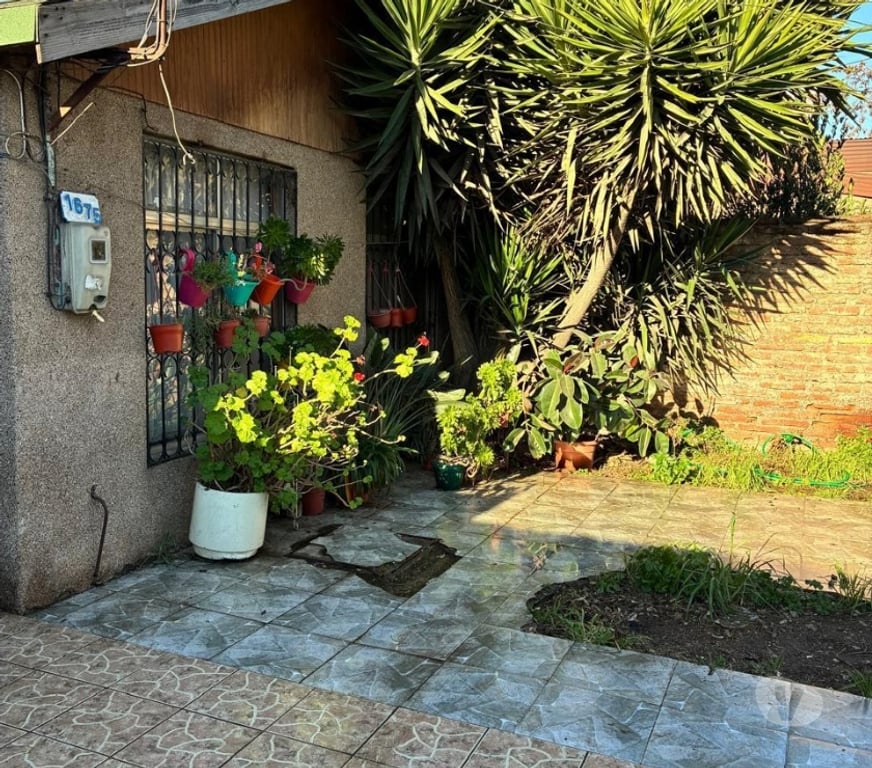Bienes Raices Santiago San Miguel - Fotos de 2 casas en 1, amplio terreno en San Miguel