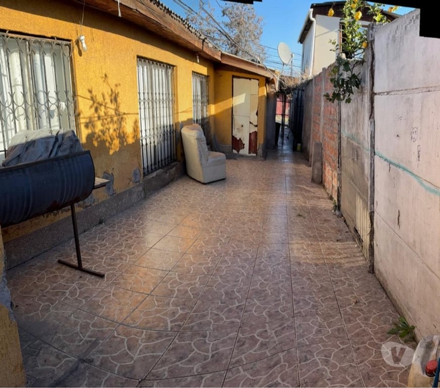 Bienes Raices Santiago San Miguel - Fotos de 2 casas en 1, amplio terreno en San Miguel