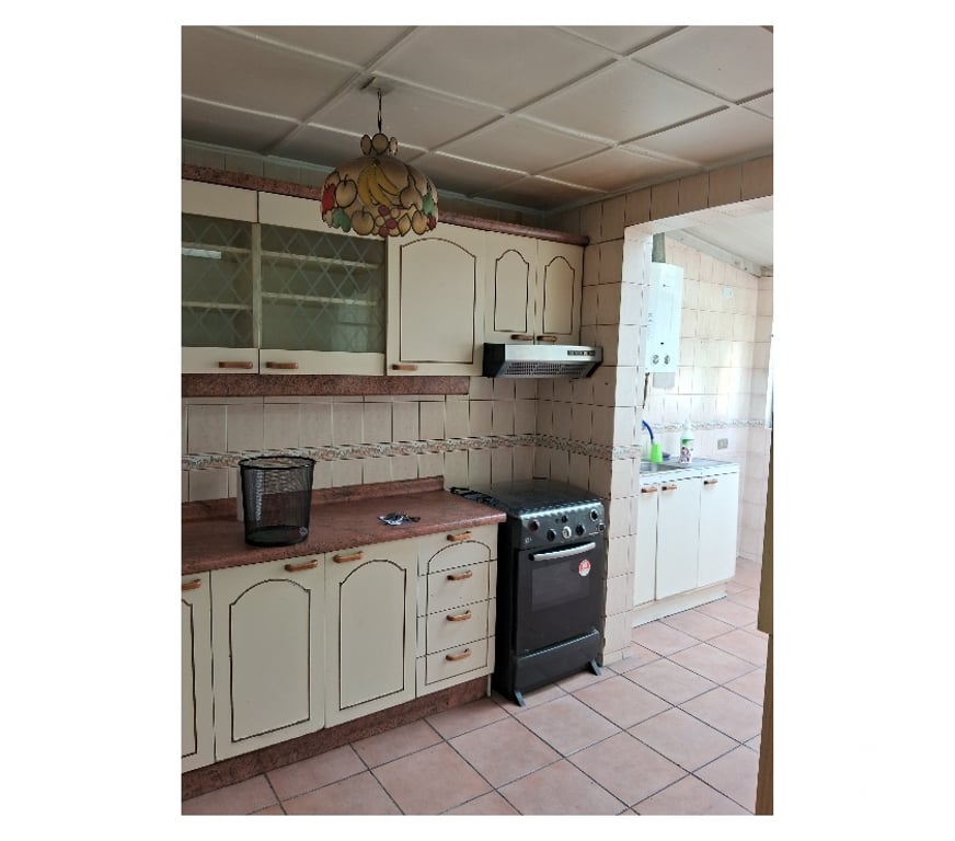 Bienes Raices Santiago Estación Central - Fotos de Metro Las Rejas -casa Full 5d+3b Quincho-psj Cerrado Seguro