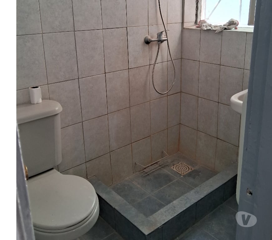 Bienes Raices Santiago Estación Central - Fotos de Arriendo Metro U. Santiago - Casa Full 5d+2b -psj Cerrado