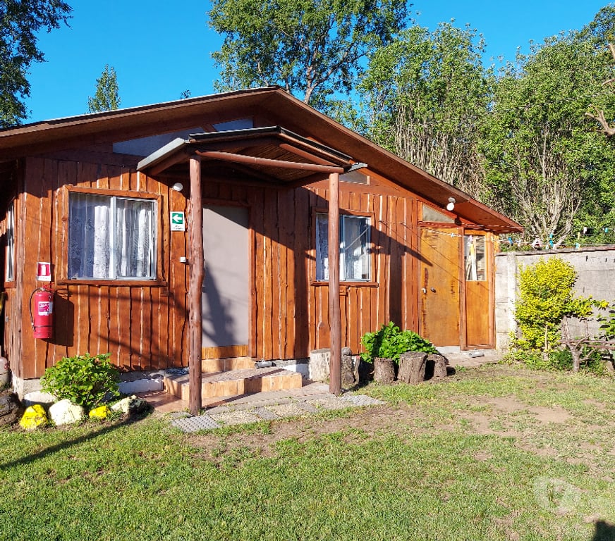 Arriendos Vacaciones Valdivia Panguipulli - Fotos de Cabañas en Coñaripe para 8 personas frente a la playa