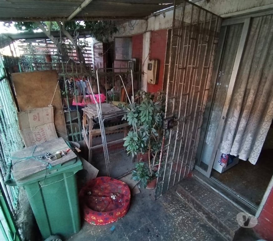 Bienes Raices Santiago Renca - Fotos de Casa para reparar solo efectivo Renca
