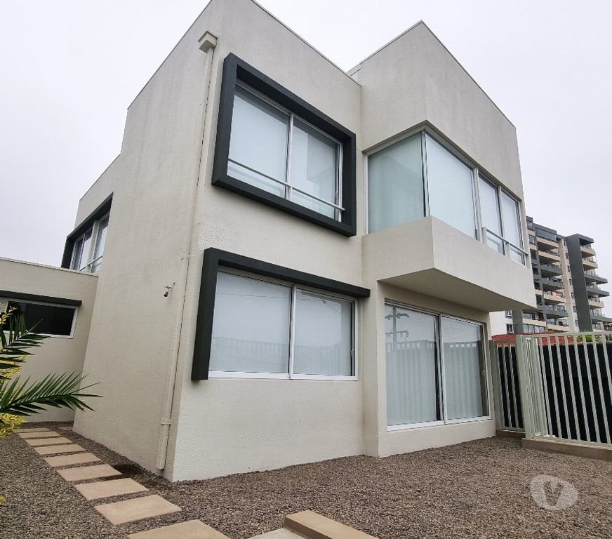 Bienes Raices Valparaíso Quilpué - Fotos de PRECIOSA CASA MEDITERRANEA CENTRAL QUILPUE