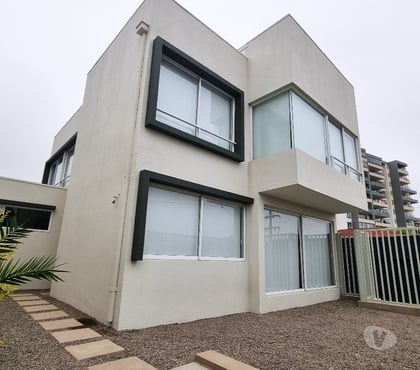 Inmobiliaria Quilpué Valparaíso - Fotos de PRECIOSA CASA MEDITERRANEA CENTRAL QUILPUE