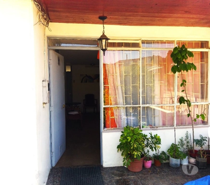 Bienes Raices Valparaíso Quilpué - Fotos de CASA DE UN PISO SOLIDA PAREO SIMPLE PARADERO 12