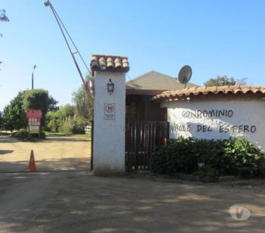 Parcelas en Venta Valparaíso Quintero - Fotos de PARCELA CON DOS CABAÑAS SECTOR VALLE DEL ESTERO QUINTERO