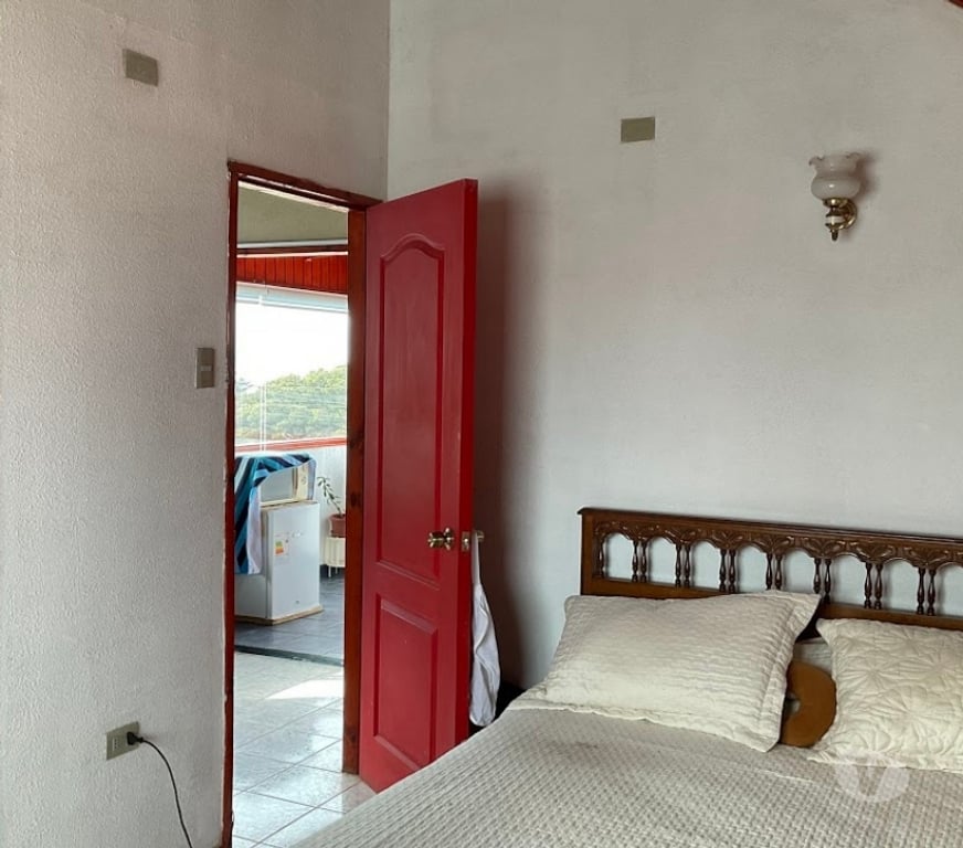 Parcelas en Venta Valparaíso Quintero - Fotos de PROPIEDAD CON SIETE CABAÑAS Y UNA CASA QUINTERO, INVERSION