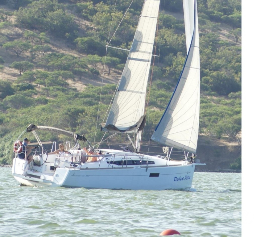 Embarcaciones Santiago Vitacura - Fotos de VELERO JEANNEAU SUN ODYSSEY 349