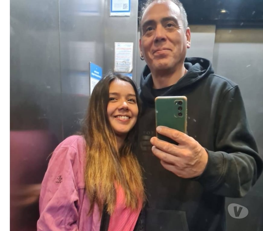 Escort Santiago Las Condes - Fotos de hola somos una pareja cariñosa, chilenos, de 28 y 38 años