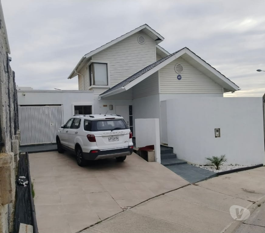 Bienes Raices Valparaíso Quilpué - Fotos de Excelente 2 pisos Los Pinos Quilpué