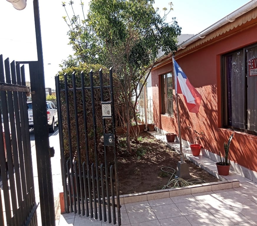 Bienes Raices Huasco Vallenar - Fotos de EN VENTA LINDA Y AMPLIA CASA EN VALLENAR