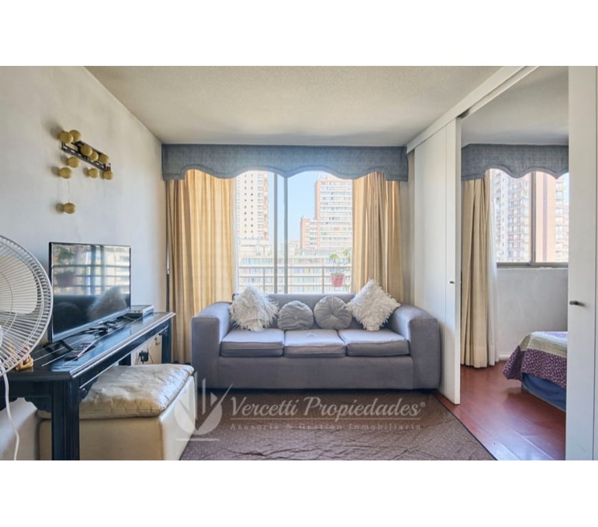 Bienes Raices Santiago Santiago - Fotos de Lindo departamento ubicado a solo pasos del metro