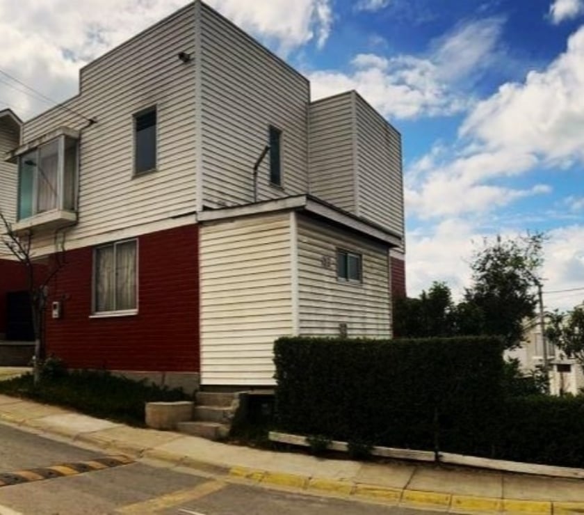 CASA DOS PISOS INDEPENDIENTE EN CONDOMINIO PEÑABLANCA