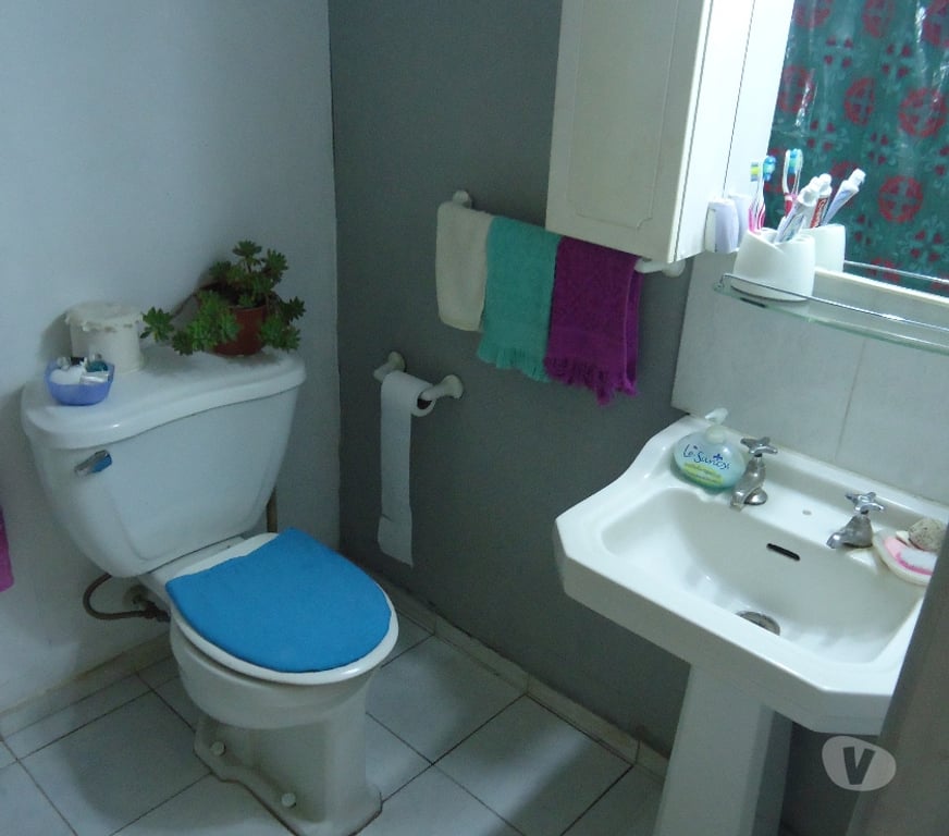 Bienes Raices Valparaíso Villa Alemana - Fotos de CASA INDIVIDUAL UN PISO AMPLIO PATIO, SECTOR VILLA ALEMANA