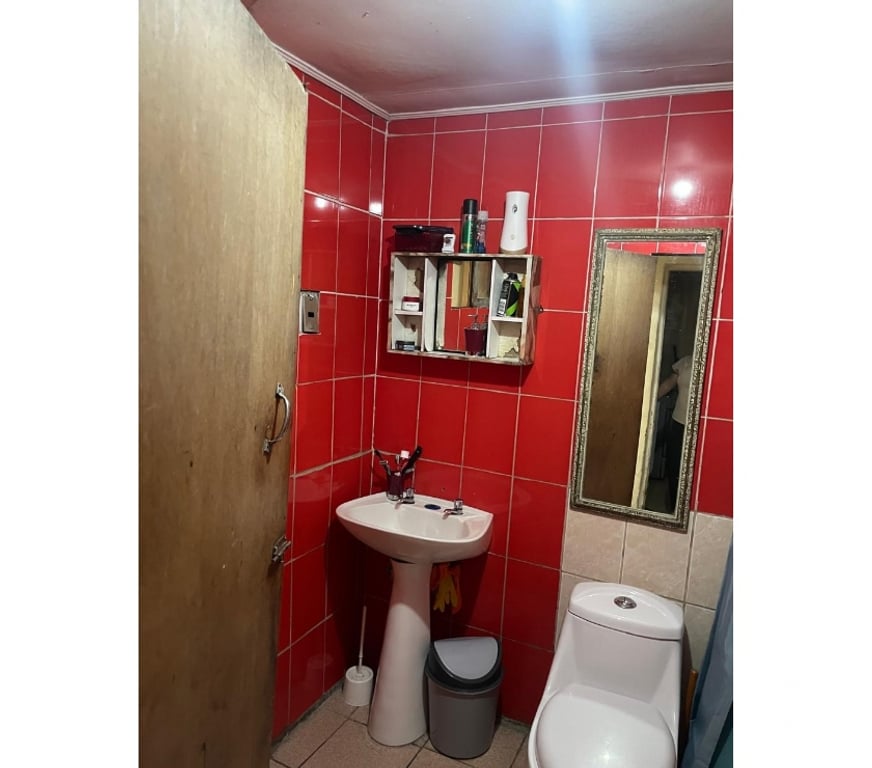 Bienes Raices Santiago La Pintana - Fotos de Venta Casa Ubicada en La Pintana