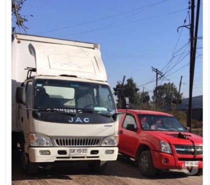 Fletes y Mudanzas - Transportes Santiago Santiago - Fotos de Fletes arriendo camion cerrado dentro y fuera de stgo