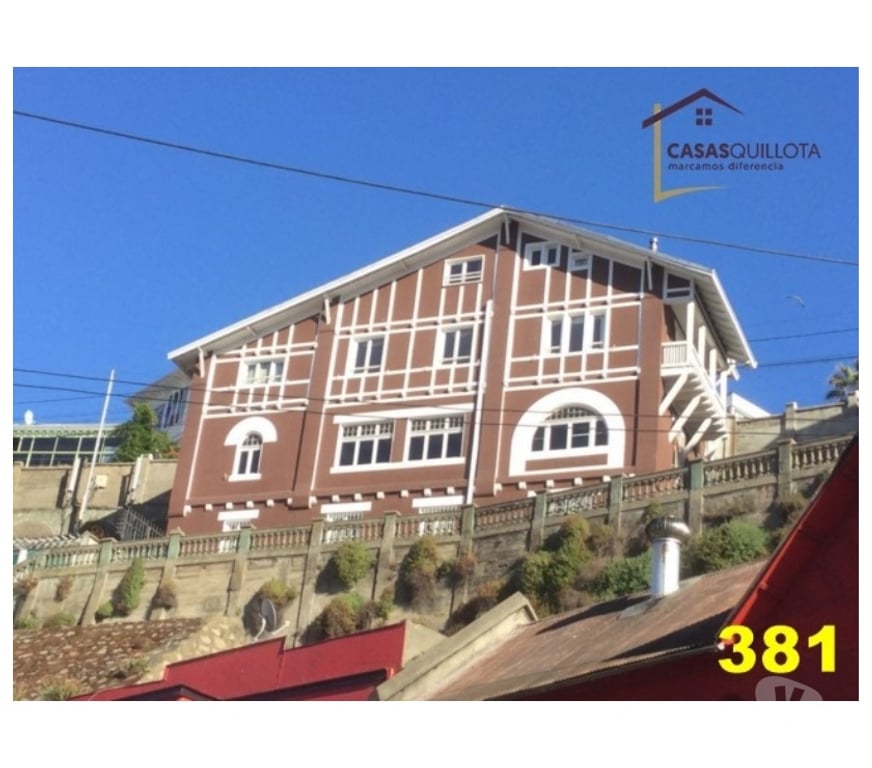 Bienes Raices Valparaíso Viña del Mar - Fotos de Se vende, Hermosa casa de 4 pisos en cerro Castillo.