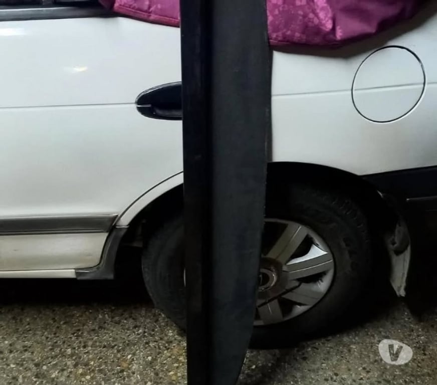 Accesorios para Autos Santiago Santiago - Fotos de Cubre maleta Mitsubishi Montero Sport año 2021 impecable.