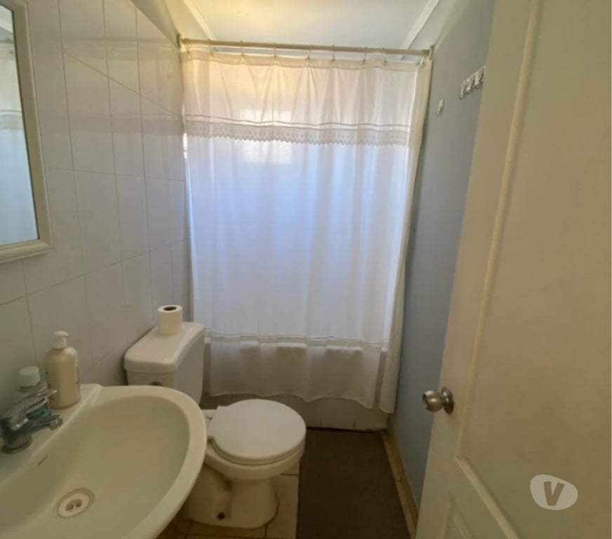 Arriendo de piezas Bío-Bío Los Ángeles - Fotos de Habitación con baño privado en casa compartida