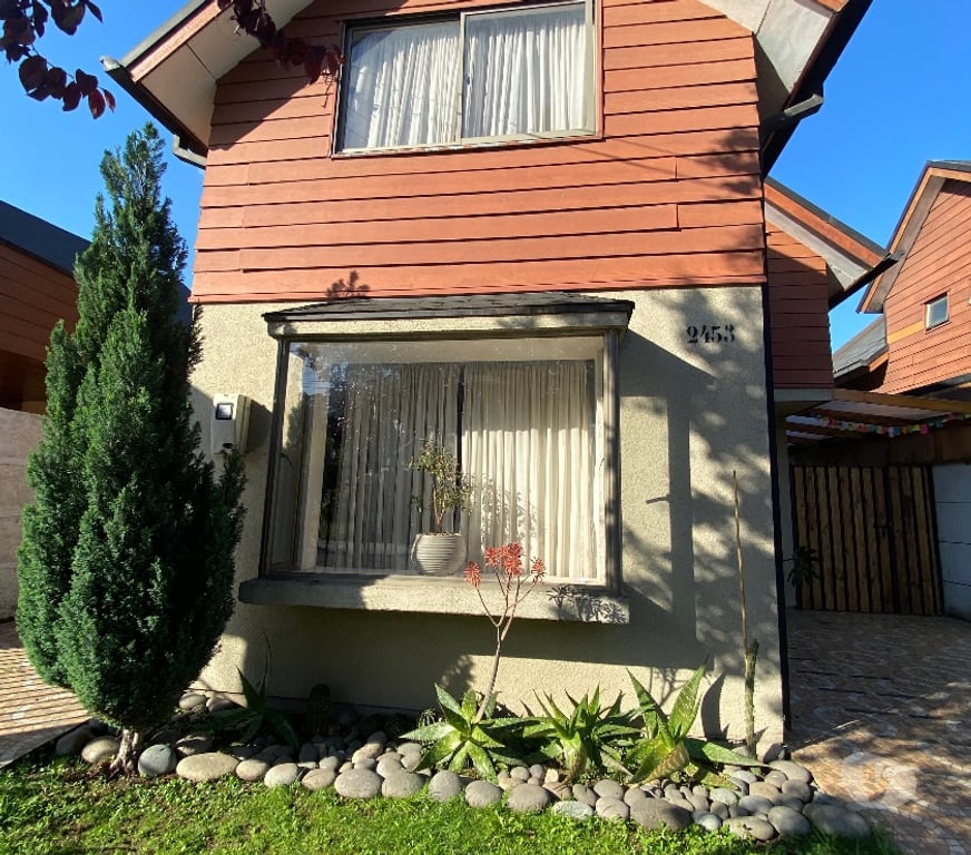 Arriendo de piezas Bío-Bío Los Ángeles - Fotos de Habitación con baño privado en casa compartida