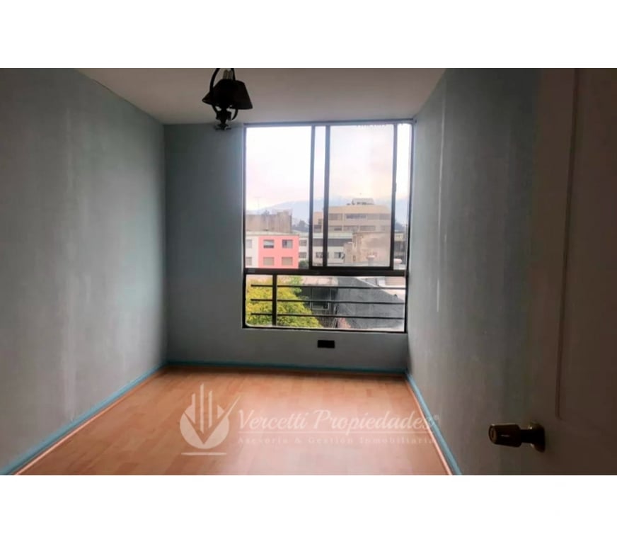 Bienes Raices Santiago Santiago - Fotos de Amplio y luminoso departamento a pasos del metro