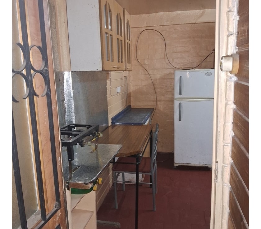 Arriendo de piezas Santiago La Florida - Fotos de PIEZA AMOBLADA WC PRIVADO SECTOR 14 VICUÑA 3C DE METRO