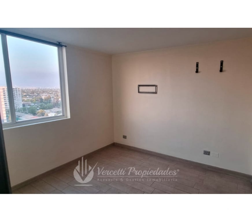 Bienes Raices Santiago La Cisterna - Fotos de Departamento moderno y céntrico en la cisterna