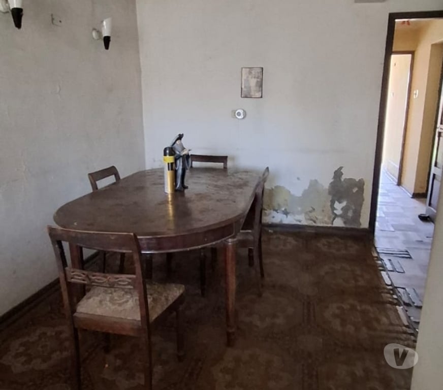 Bienes Raices Santiago La Cisterna - Fotos de Venta casa en La Cisterna Amplio terreno.