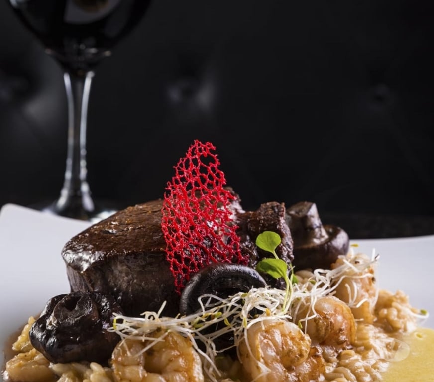 IOrganizador de Eventos Valparaíso Valparaíso - Fotos de Año Nuevo 2026 en Valparaiso Restaurante Il Paparazzo