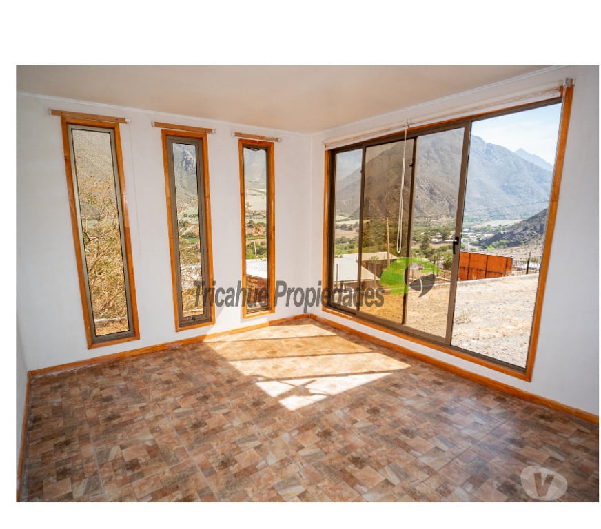 Bienes Raices Elqui Vicuña - Fotos de Sitio urbano con casa, electricidad y agua. Valle del Elqui