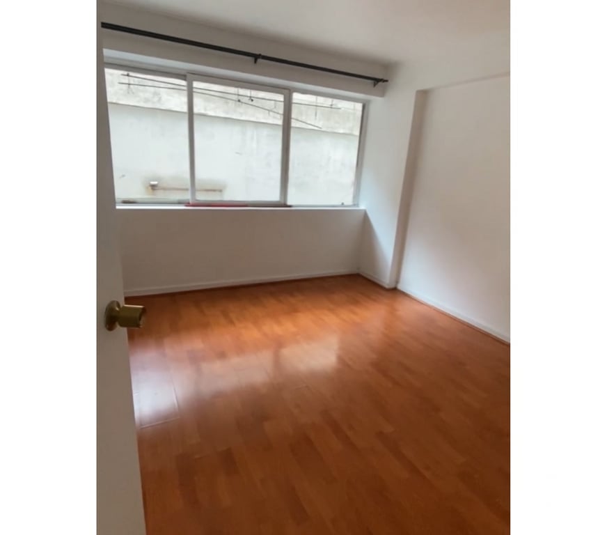 Arriendos Santiago Santiago - Fotos de Dpto 3 dormitorios Metro Moneda OFERTA