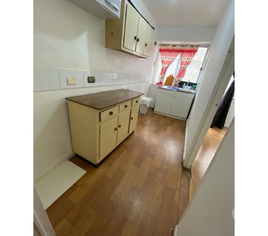 Arriendos Santiago Santiago - Fotos de Dpto 3 dormitorios Metro Moneda OFERTA