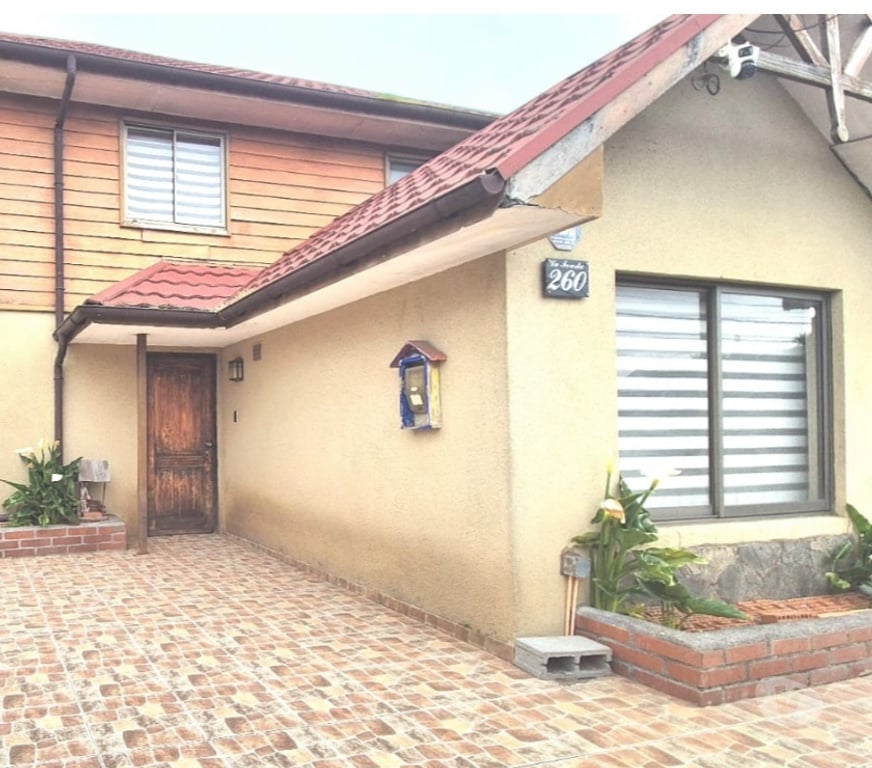 Bienes Raices Concepción Santa Juana - Fotos de Vendo amplia casa Foresta de San Sebastián, San Pedro