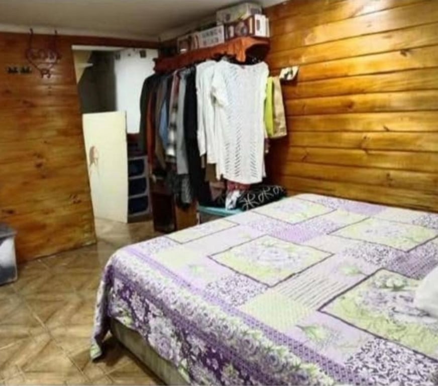 Bienes Raices Santiago Renca - Fotos de Casa 3 pisos 4D+1B RENCA Solo efectivo!