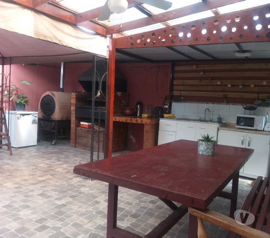 Bienes Raices Valparaíso Villa Alemana - Fotos de CASA UN PISO INDIVIDUAL CON AMPLIO TERRENO