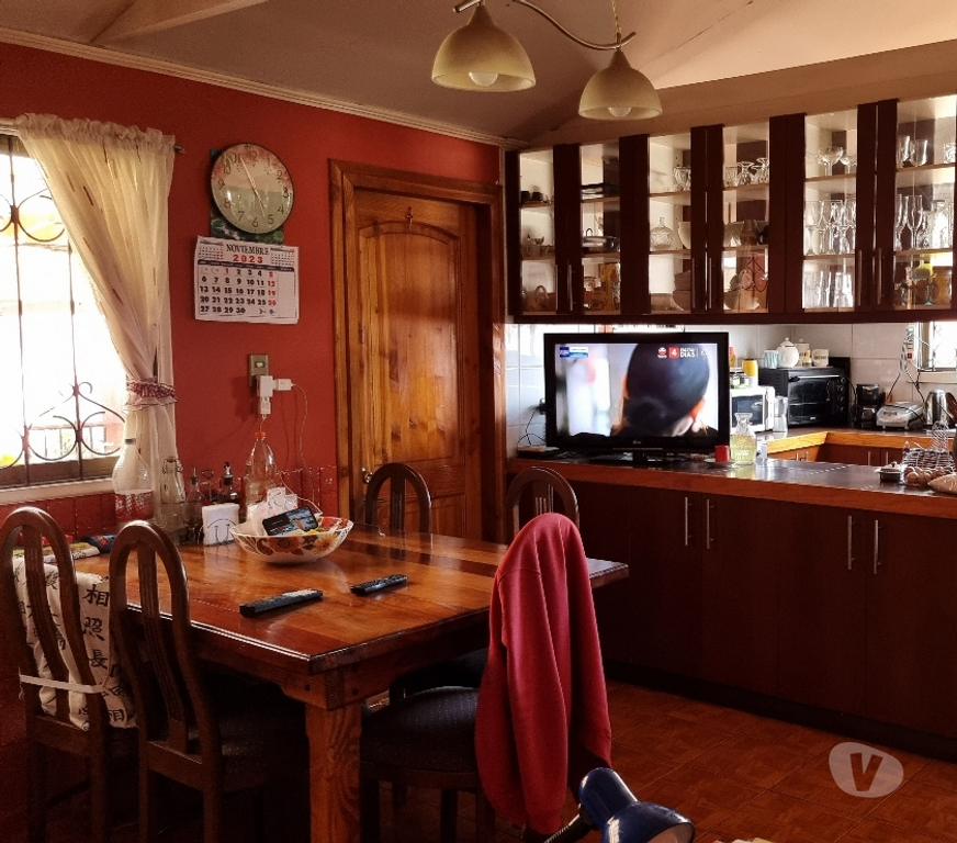 Bienes Raices Valparaíso Villa Alemana - Fotos de CASA UN PISO INDIVIDUAL CON AMPLIO TERRENO