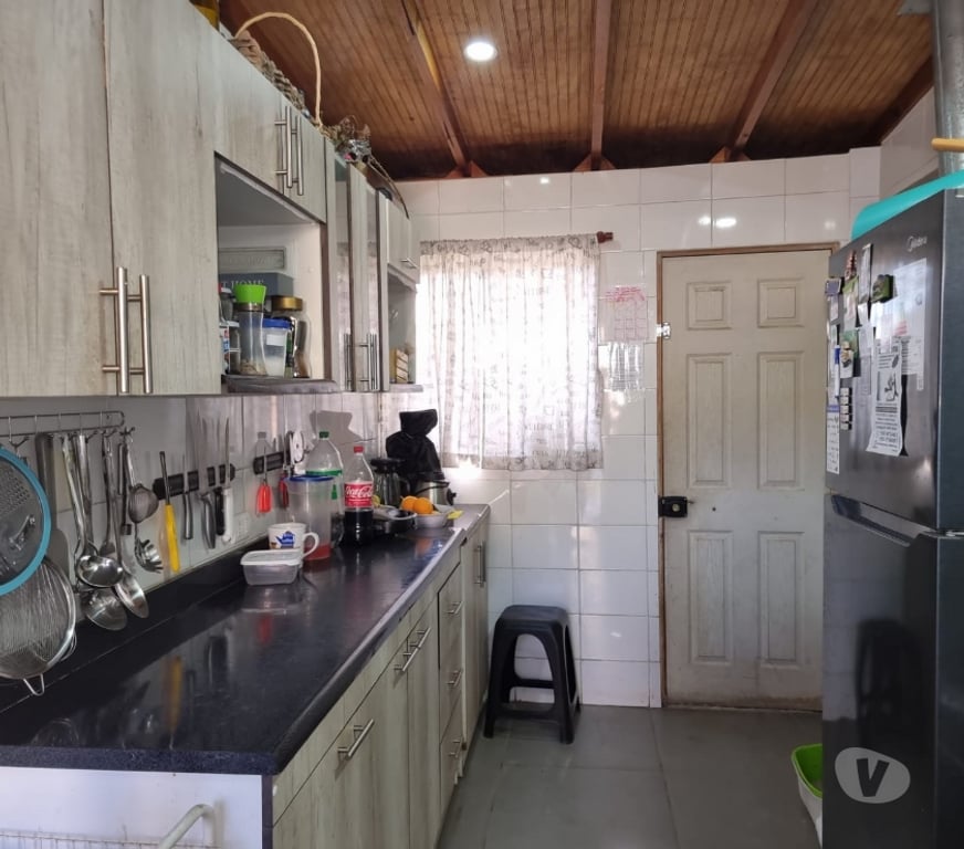 Bienes Raices Valparaíso Villa Alemana - Fotos de CASA UN PISO PAREO SIMPLE VILLA ALEMANA