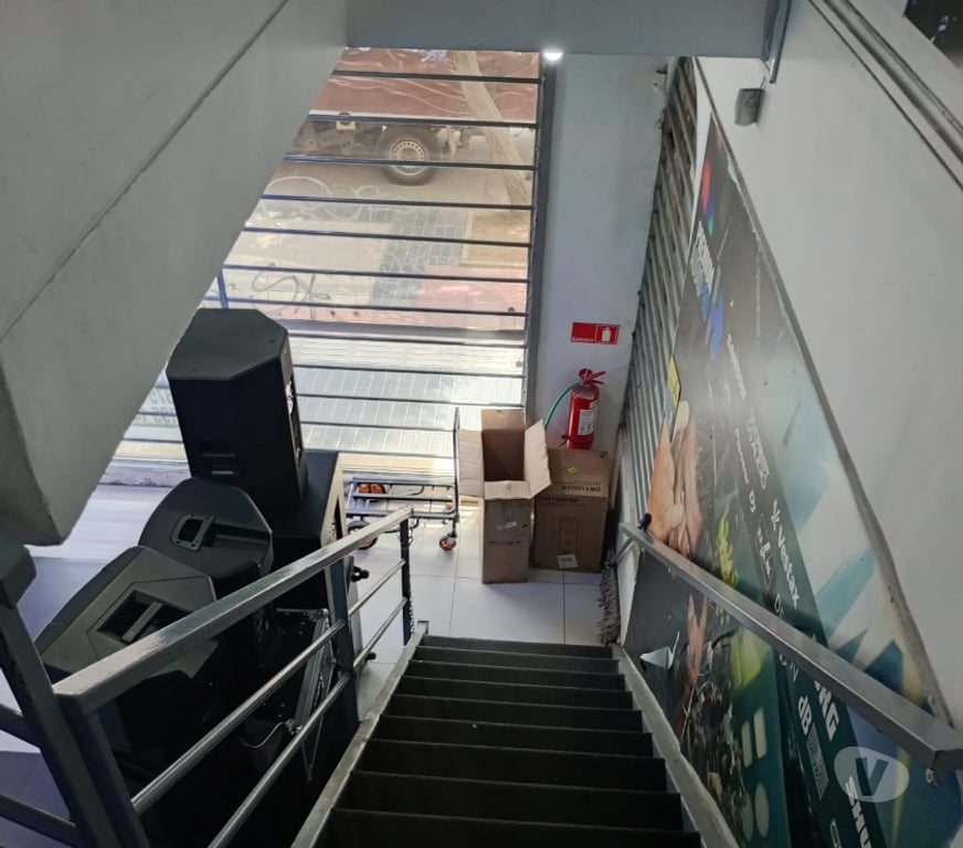 Locales Commerciales en Arriendo Valparaíso Viña del Mar - Fotos de LOCAL COMERCIAL EN VIÑA, CALLE VALPARAISO, INTERIOR GALERIA