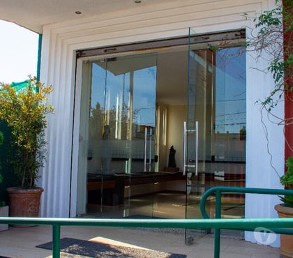 Oficinas Colina Chacabuco - Fotos de SE VENDE CENTRO MEDICO COLINA - SANTIAGO