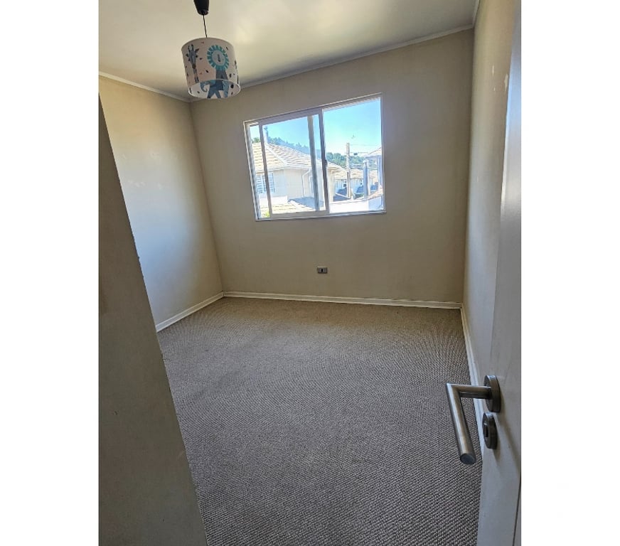 Bienes Raices Concepción San Pedro de la Paz - Fotos de Vende amplia casa en Portal San Pedro, San Pedro de la Paz.