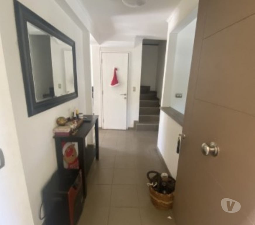 Bienes Raices Santiago Huechuraba - Fotos de Venta hermosa casa en condominio