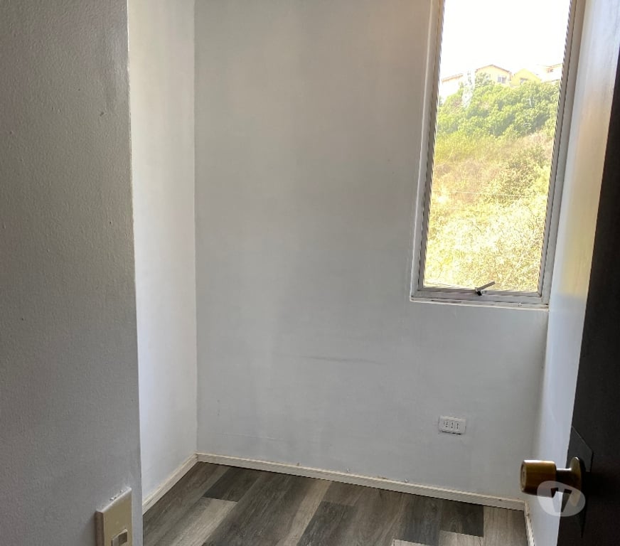 Bienes Raices Valparaíso Viña del Mar - Fotos de Vende Departamento solido Mirador Reñaca II